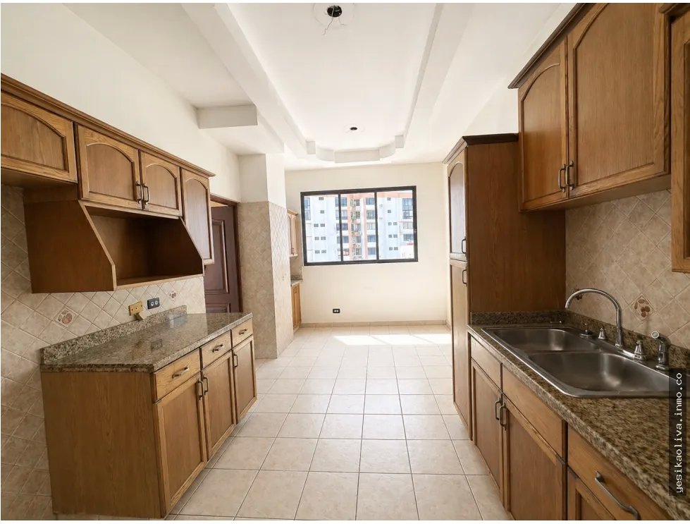 Apartment for Sale in El Carmen