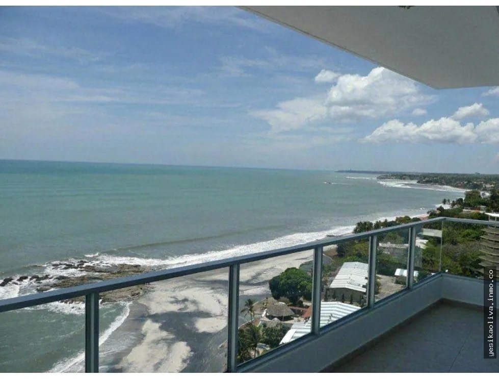 Venta de apartamento amoblado en Coronado