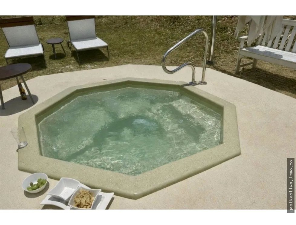 Sale or Rental of Residence in San Carlos