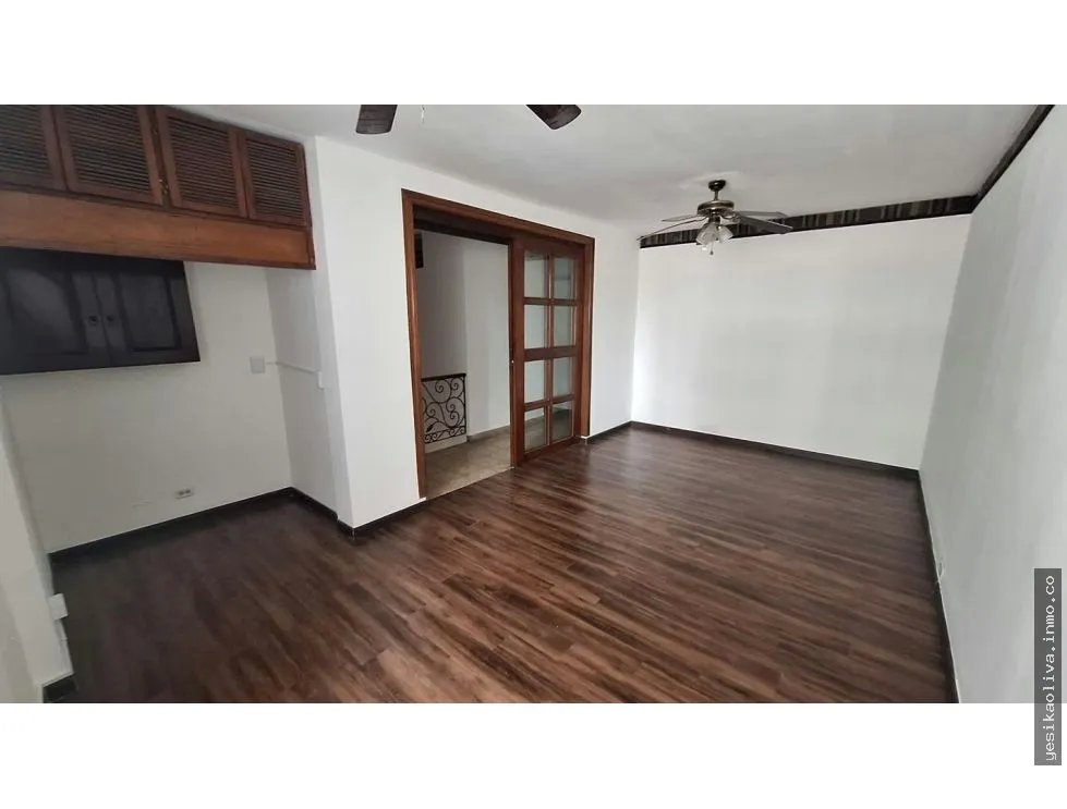 Sale of Apartment on Vía Porras / San Francisco