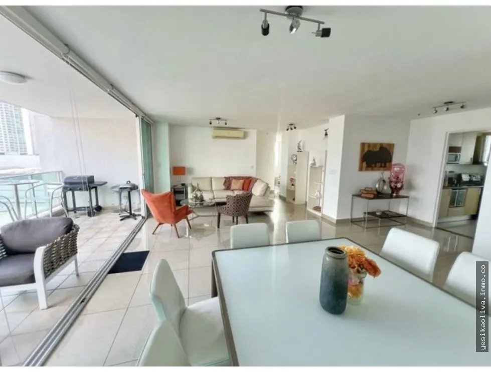 Venta de apartamento en Costa del Este