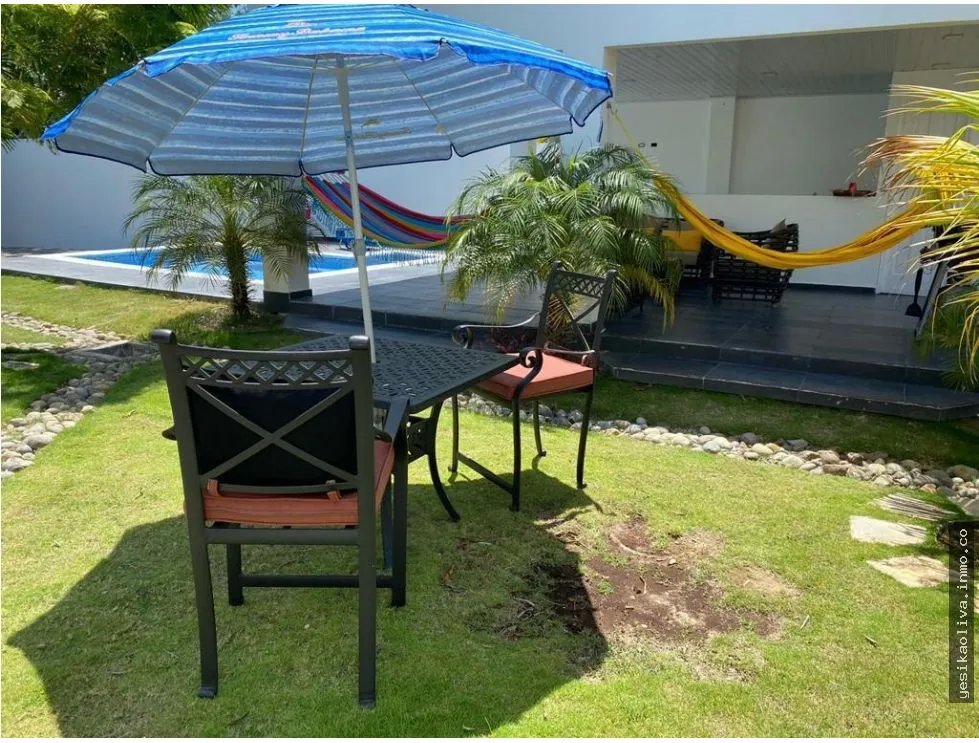 Venta de residencia en Río Hato