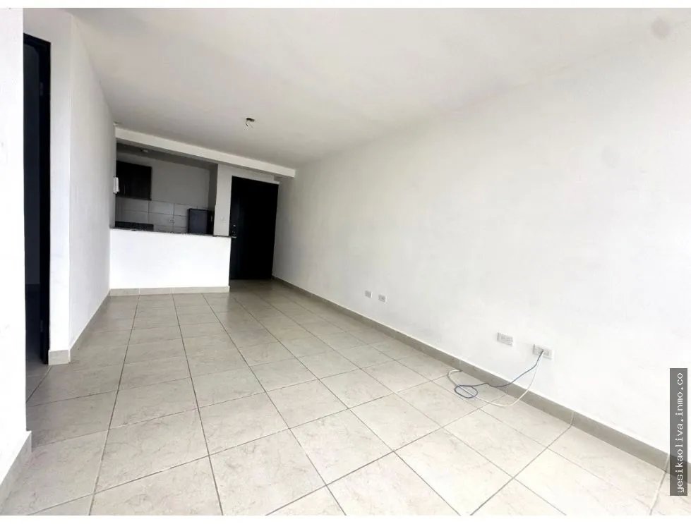 Sale of Apartment in Pueblo Nuevo / La Pulida
