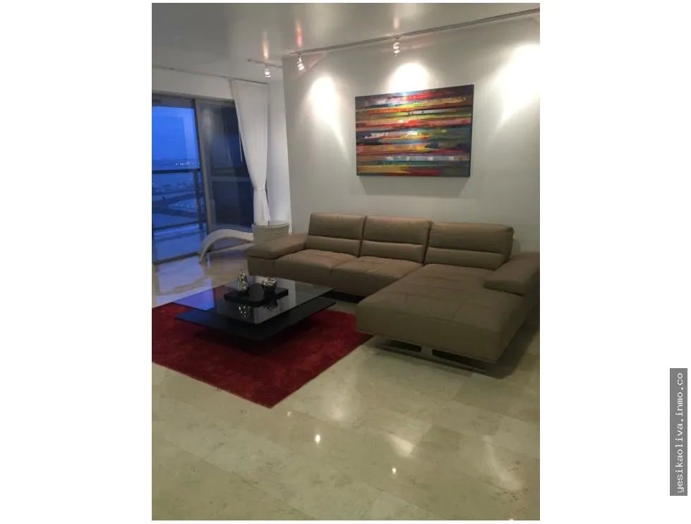 Apartment Rental on Avenida Balboa