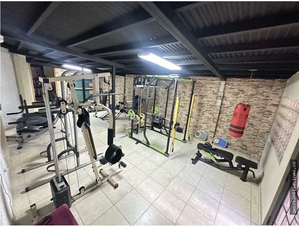 Venta de Casa amoblada en Las Cumbres
