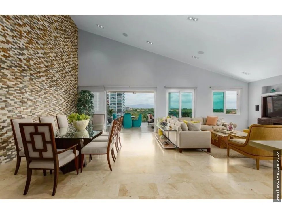 Venta Apartamento (PentHouse) en Punta Barco