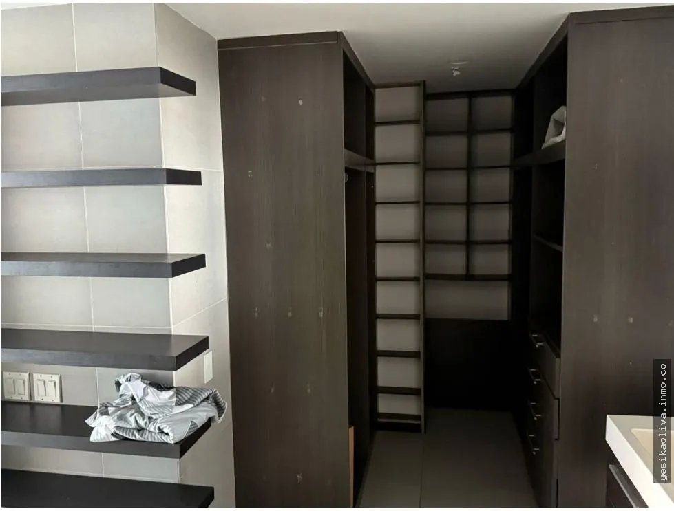 Furnished Apartment for Rent on Avenida Balboa