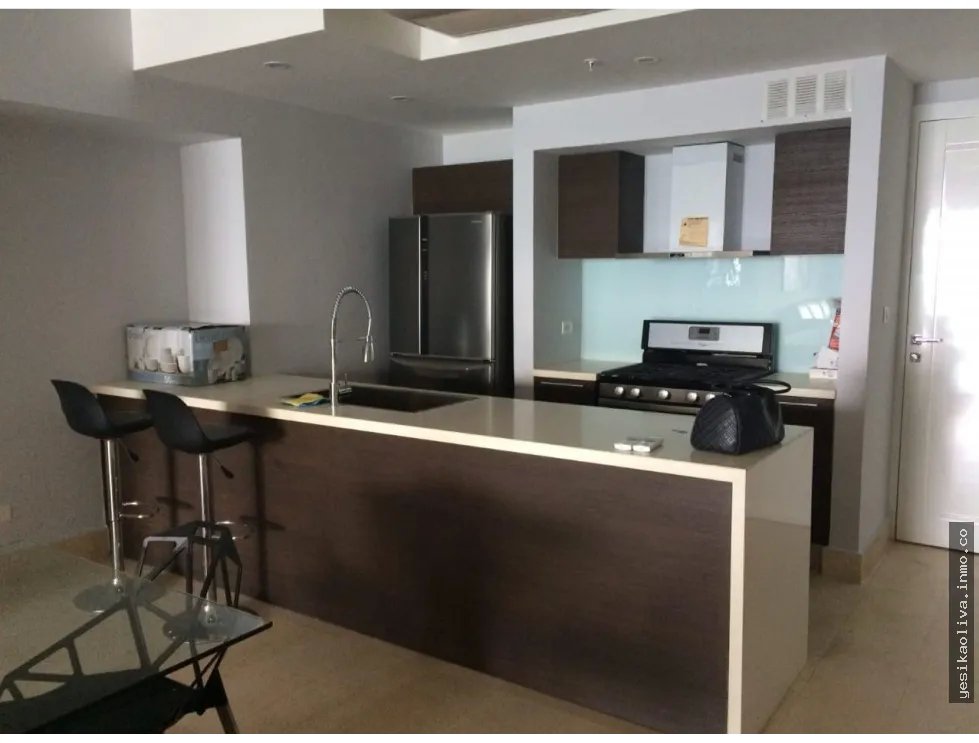 Apartamento en alquiler Amoblado Bella Vista