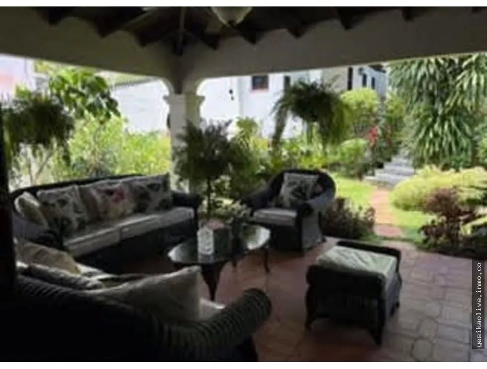Venta de Residencia La Alameda