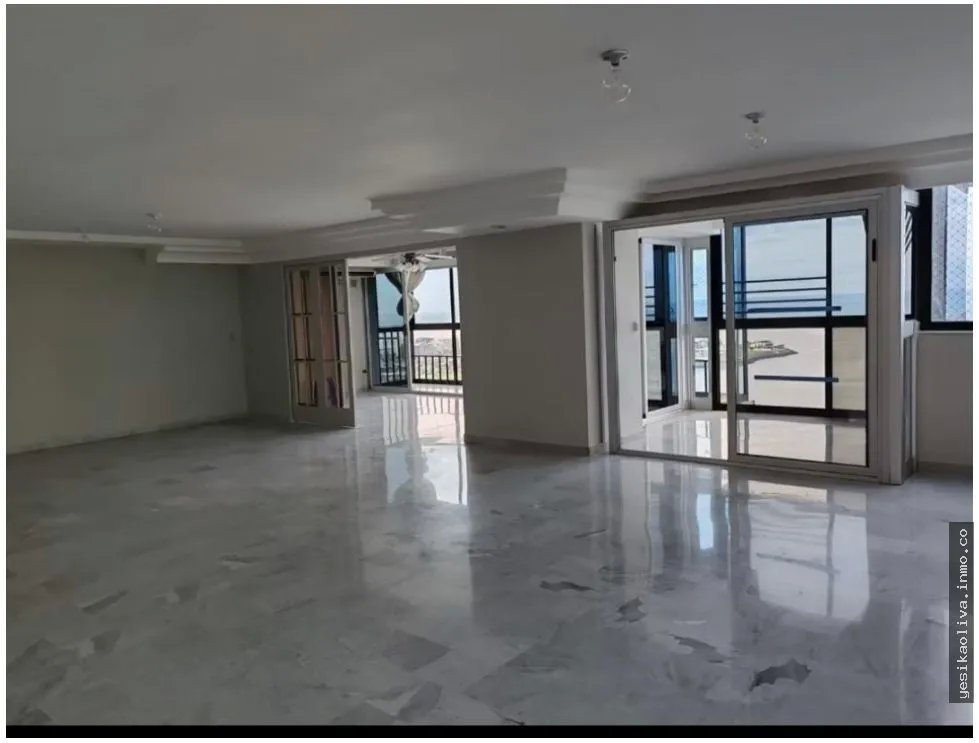 Venta de Apartamento Punta Pacifica