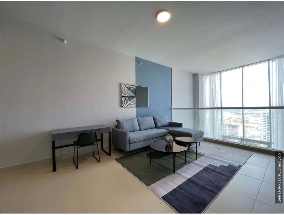 Alquiler de Apartamento Amoblado en Costa Del Este