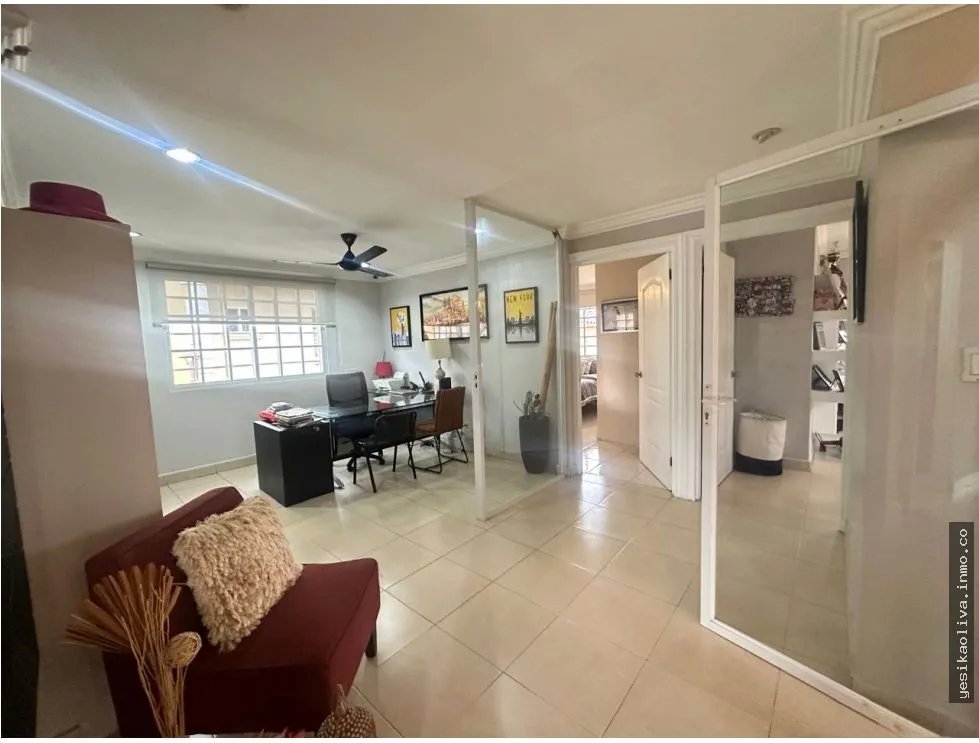 Venta de hermosa residencia en Condado del Rey