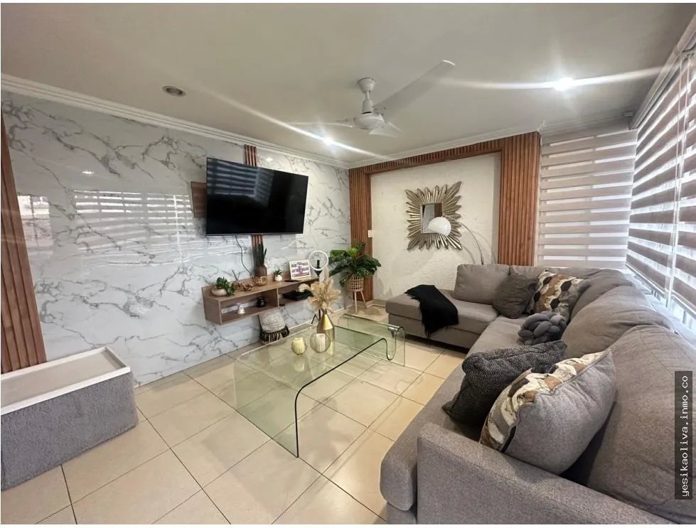 Venta de hermosa residencia en Condado del Rey