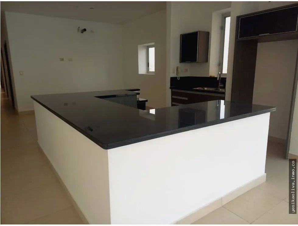Venta de apartamento en Avenida Balboa