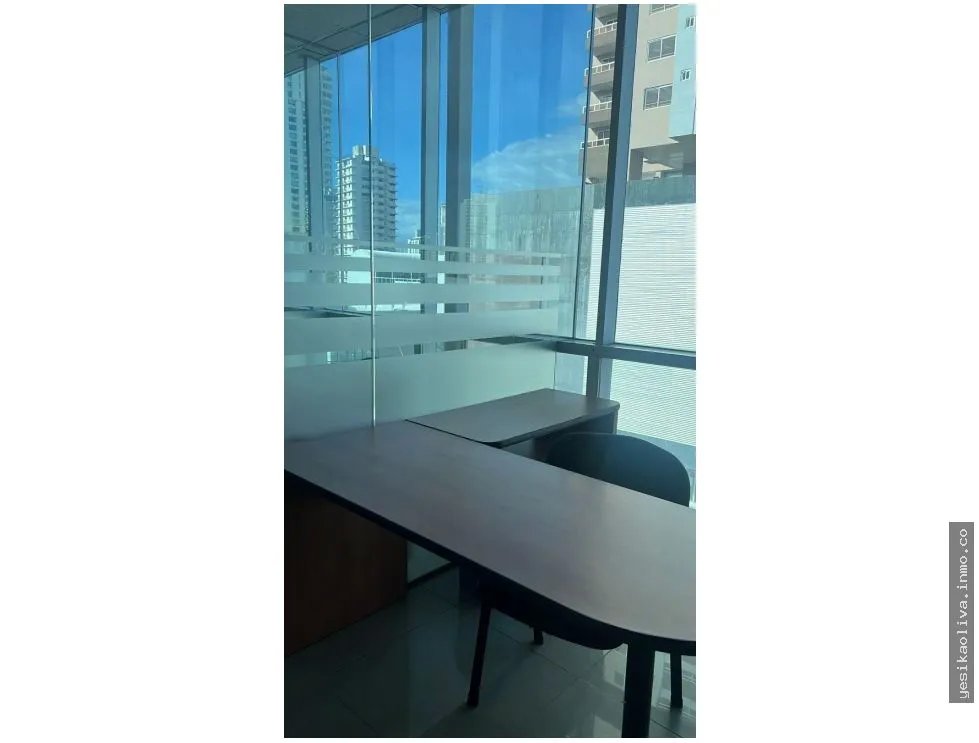 Alquiler de oficina en el Bella Vista