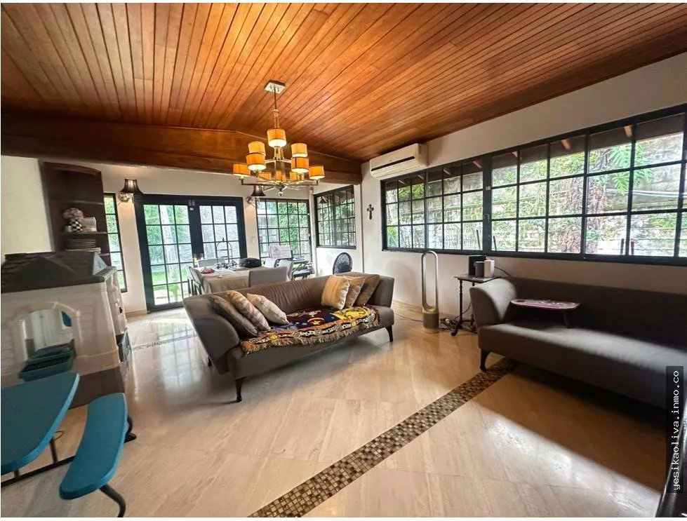Venta de Casa  en La Alameda