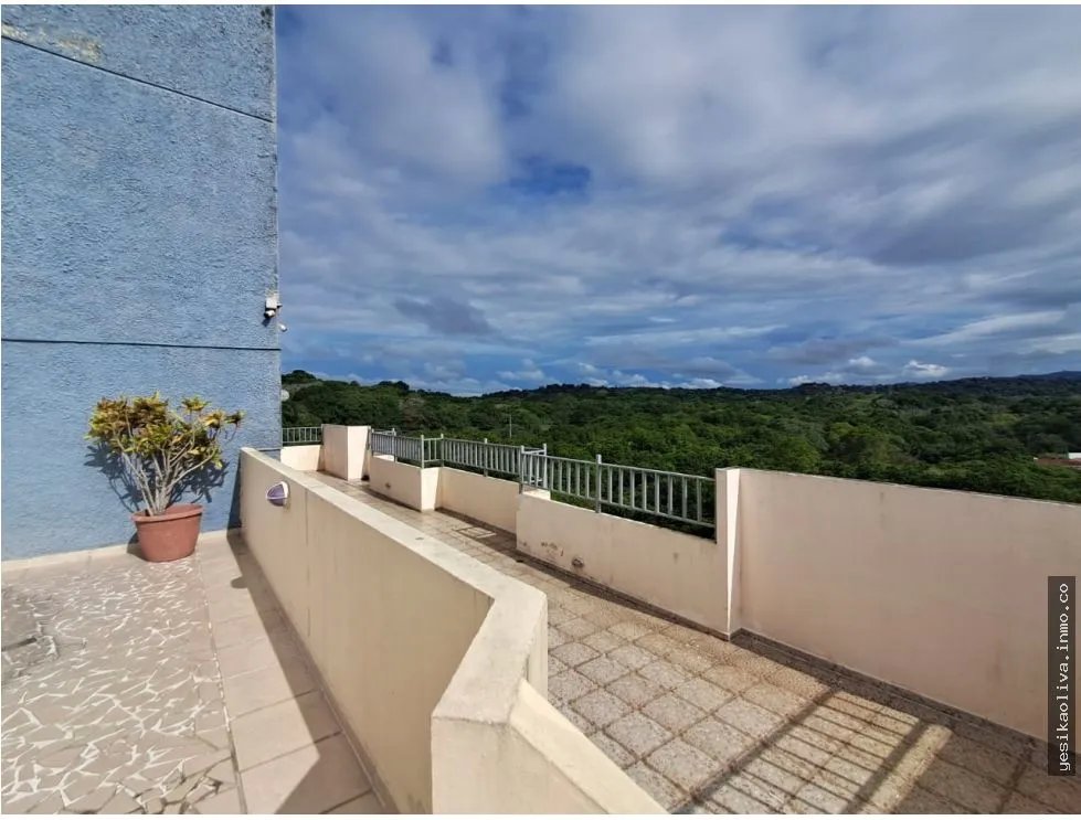 Venta de apartamento amoblado en Betania