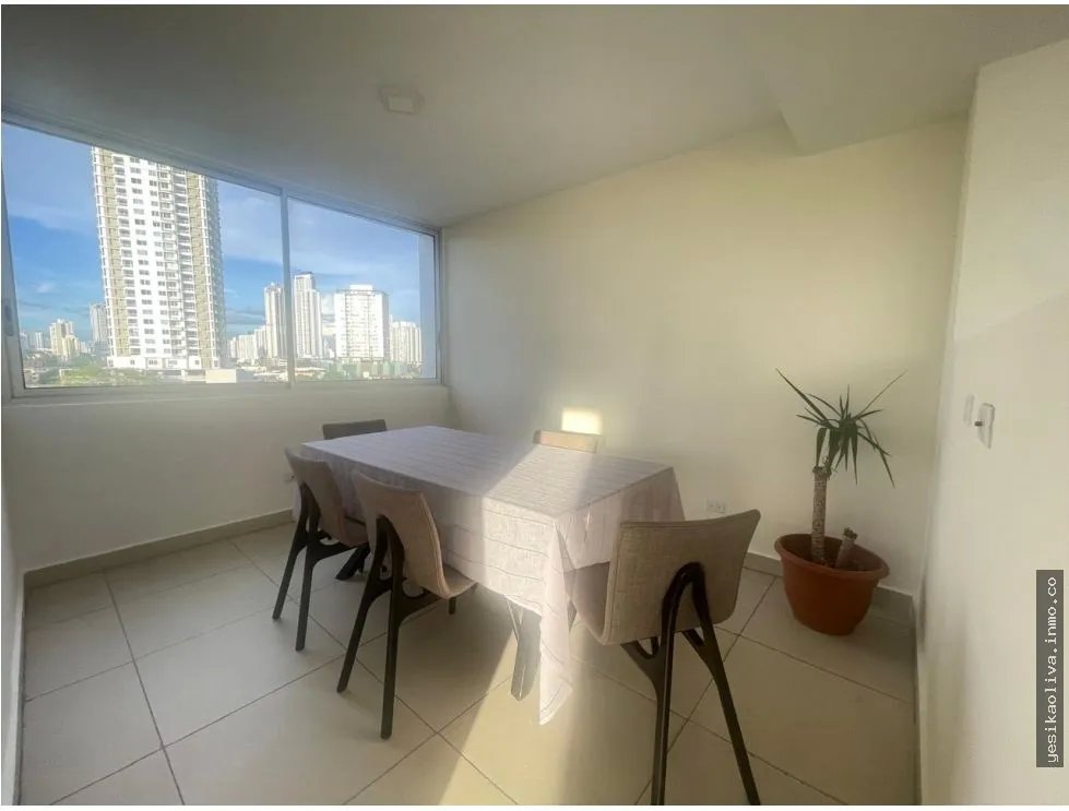 Venta de Apartamento Amoblado en El Carmen