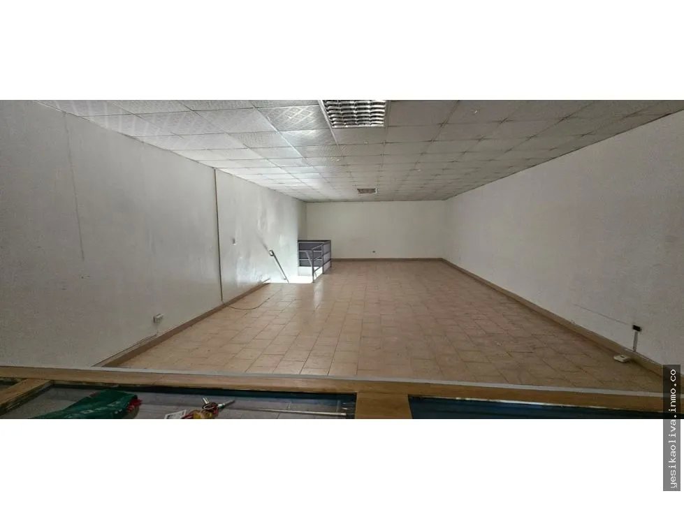 Alquiler de local comercial en Mañanitas