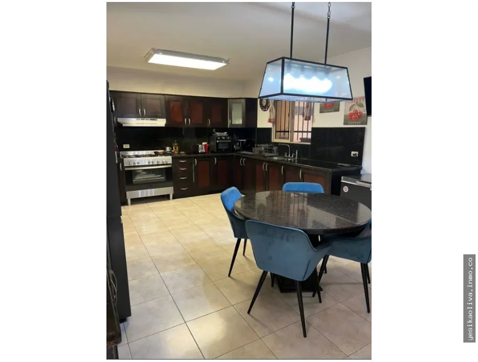 Venta de Residencia Paseo Dorado