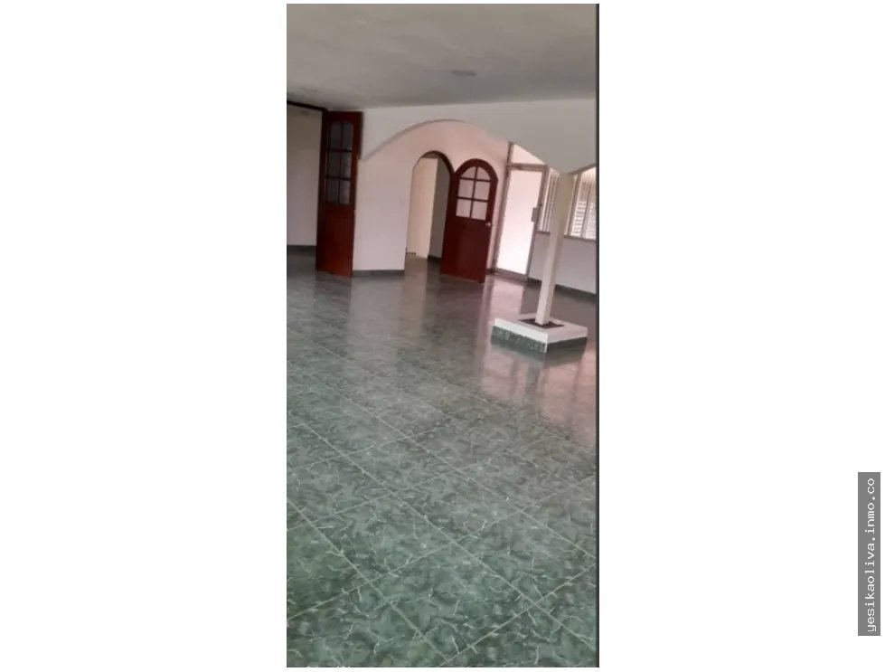 Venta de Residencia Las Cumbres