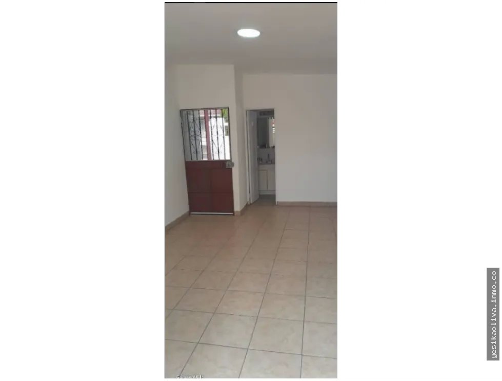 Venta de Residencia Las Cumbres