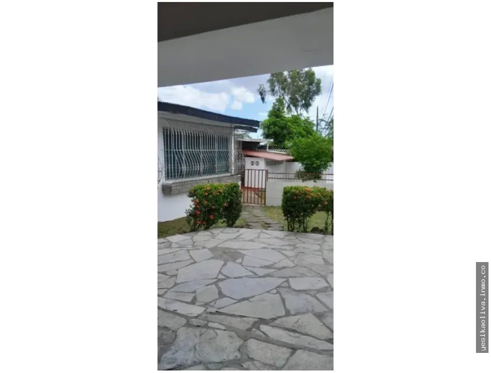 Venta de Residencia Las Cumbres