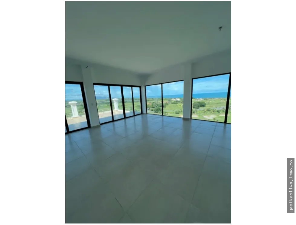 Venta de Apartamento (PentHouse) San Carlos