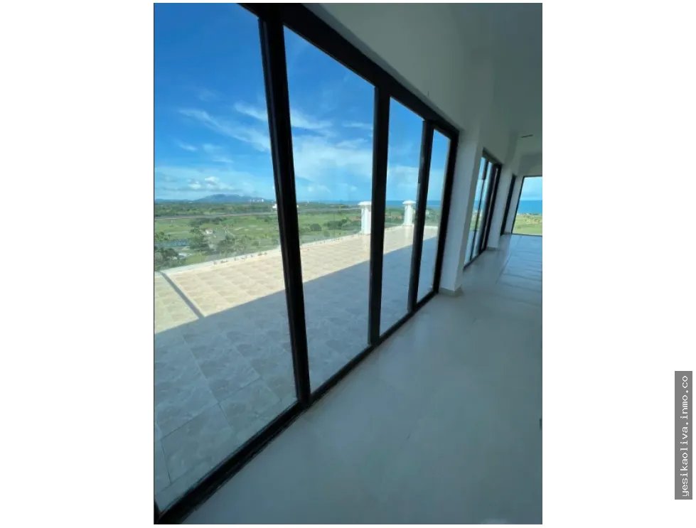 Venta de Apartamento (PentHouse) San Carlos