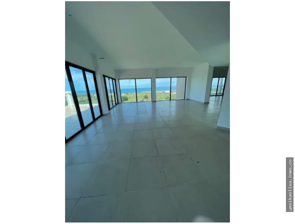Venta de Apartamento (PentHouse) San Carlos