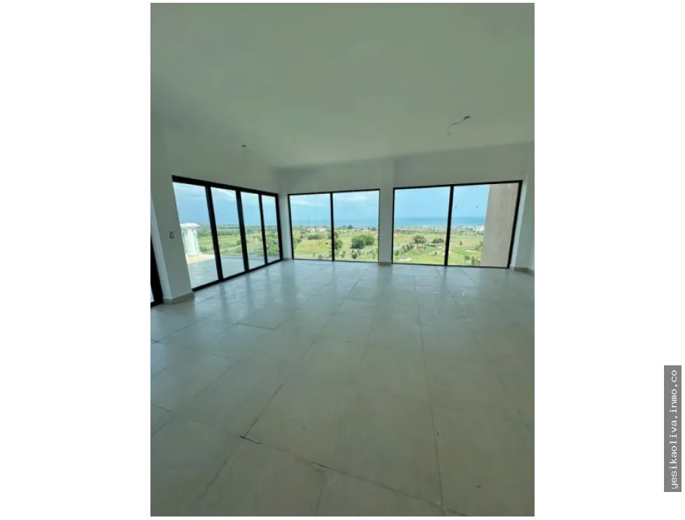 Venta de Apartamento (PentHouse) San Carlos
