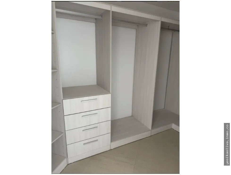 Venta de Apartamento (PentHouse) San Carlos