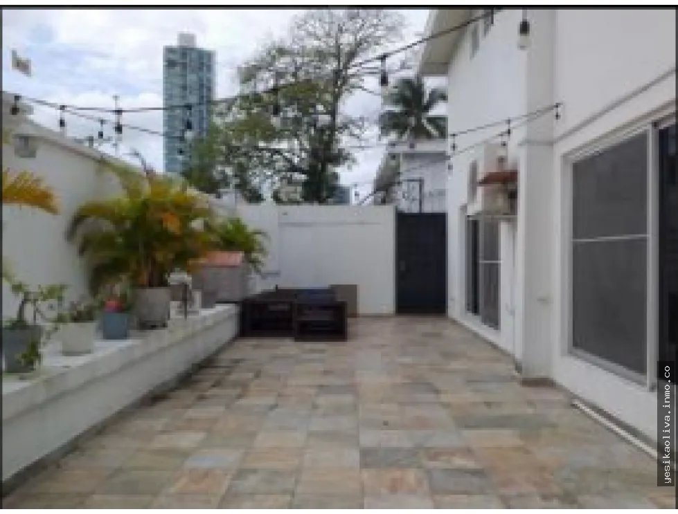 Venta de Residencia Altos del Golf