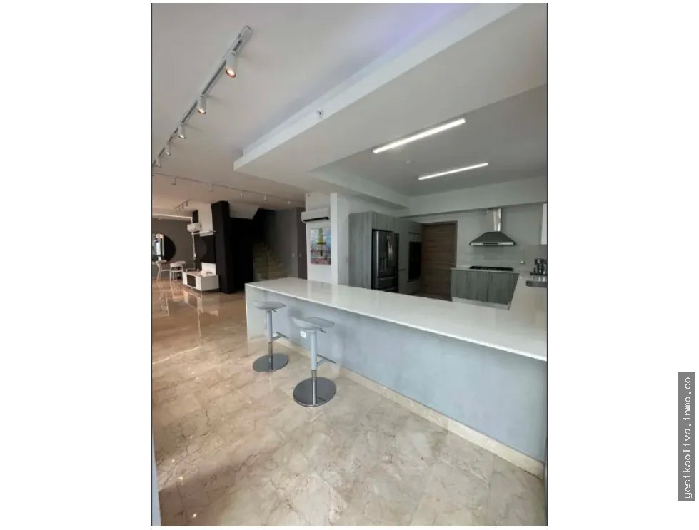 Venta de Apartamento Avenida Balboa