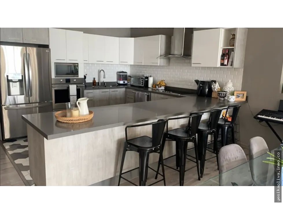 Venta de Apartamento Amoblado Avenida Balboa