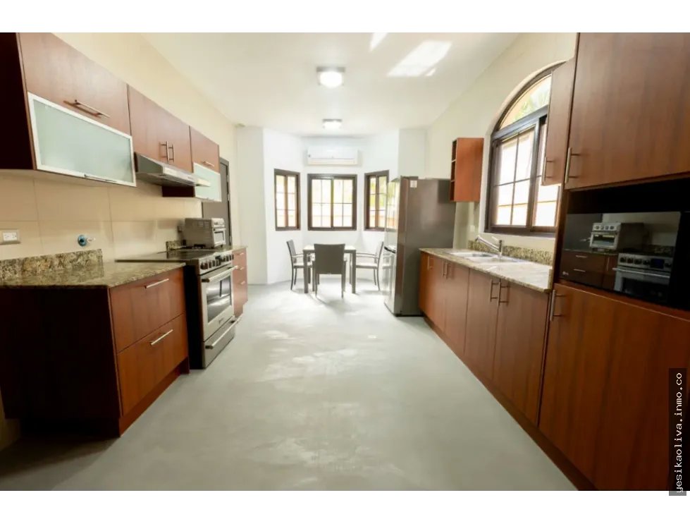 Venta de Residencia Costa Sur
