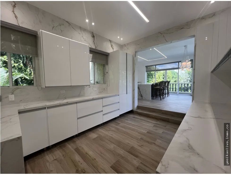 Venta de Residencial Altos del Golf