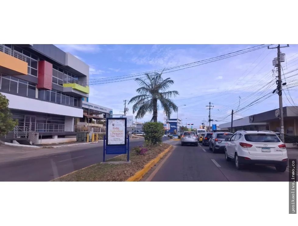 Building Sale in Chitré