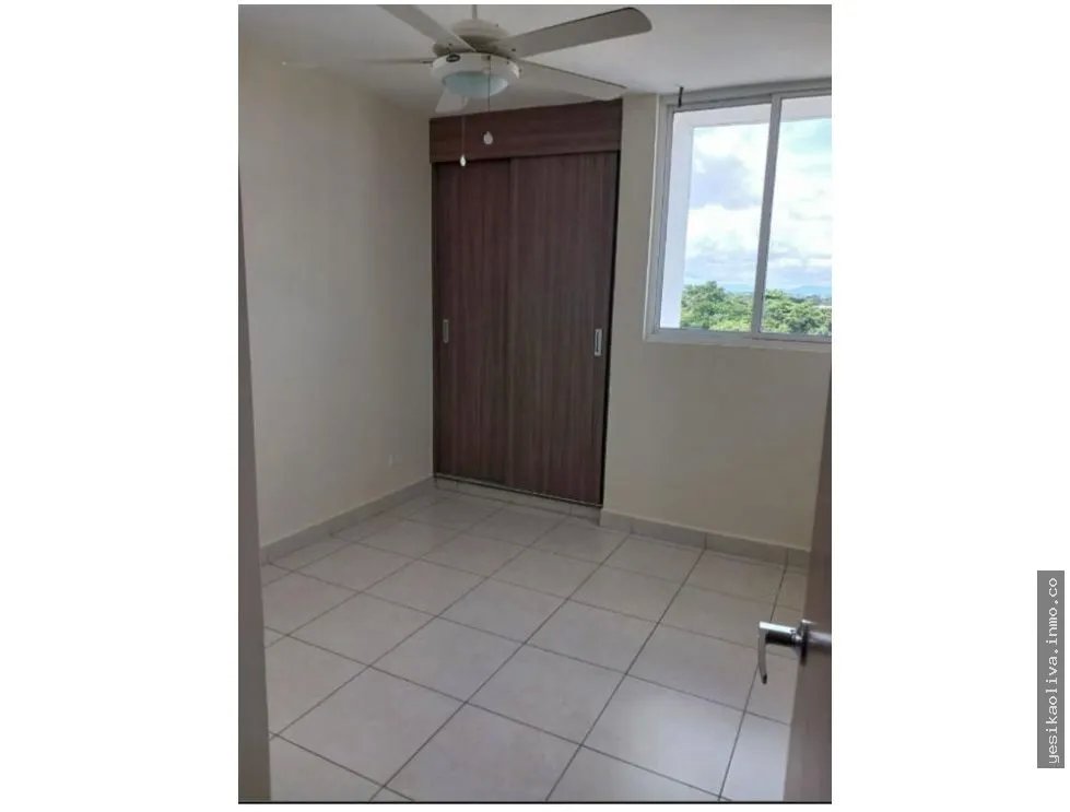 Venta de Apartamento Las Acacias