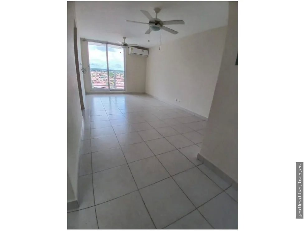 Venta de Apartamento Las Acacias