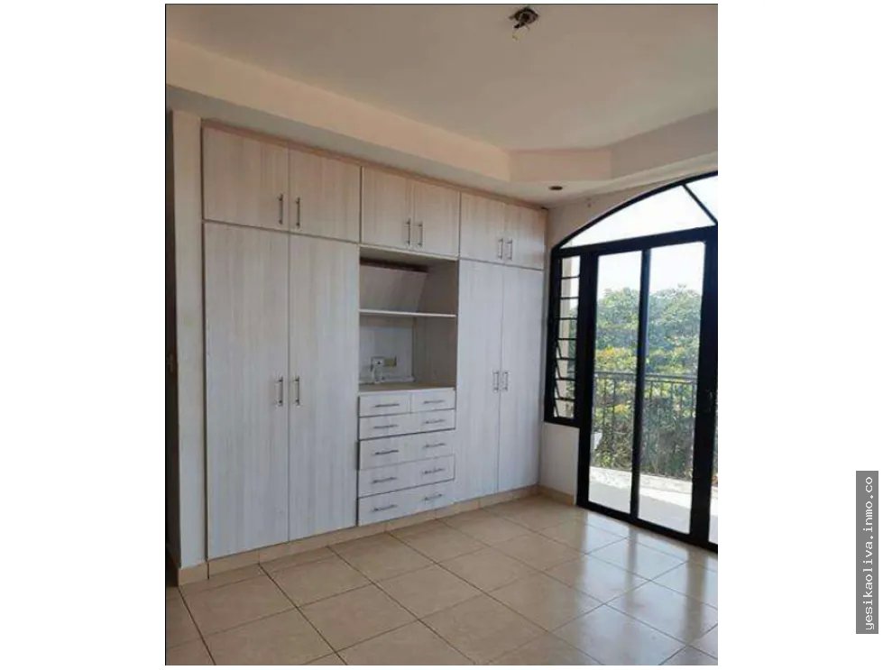 Sale of Residence Chitré