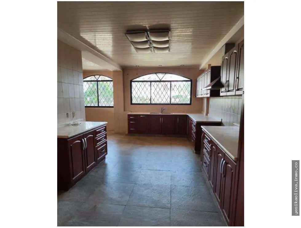 Sale of Residence Chitré