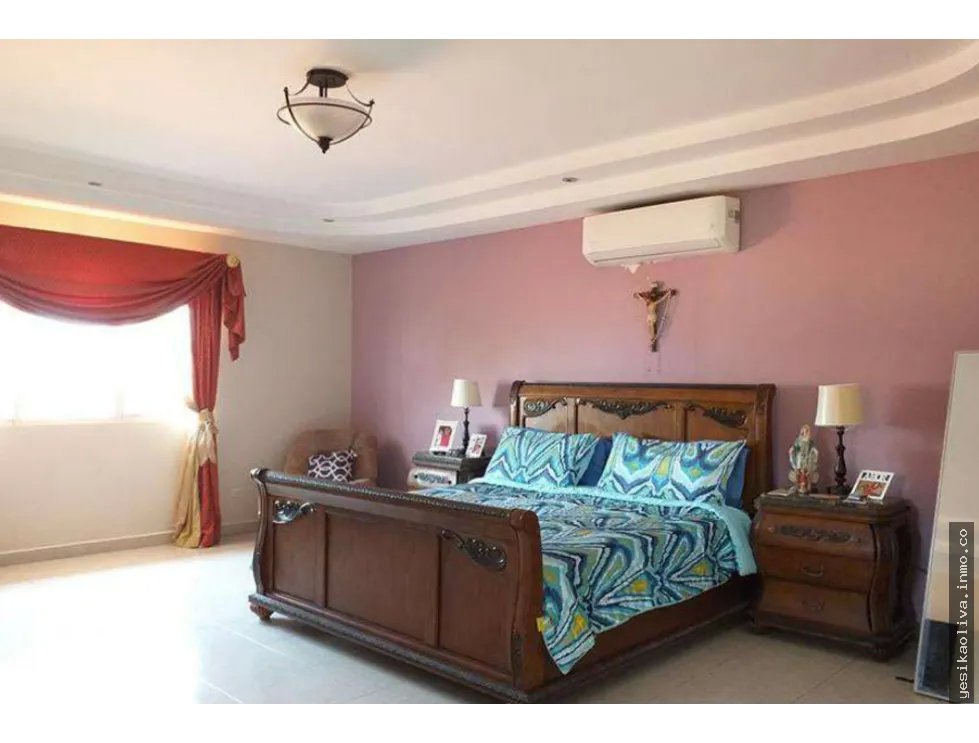 Sale of Residential Property in El Doral