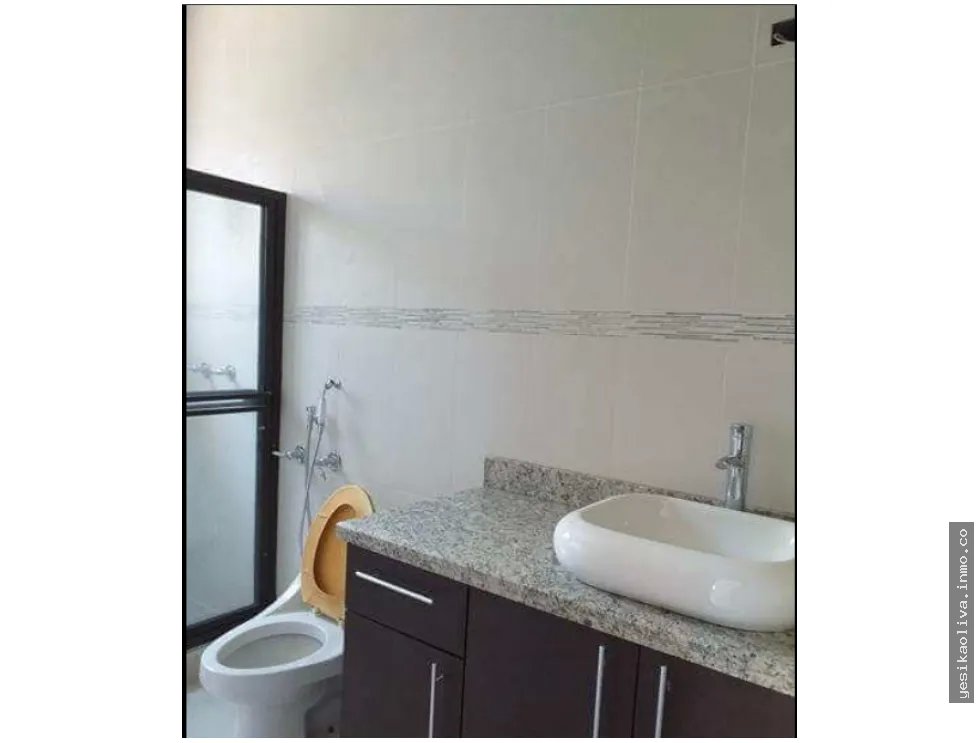 Residential Sale in San Carlos