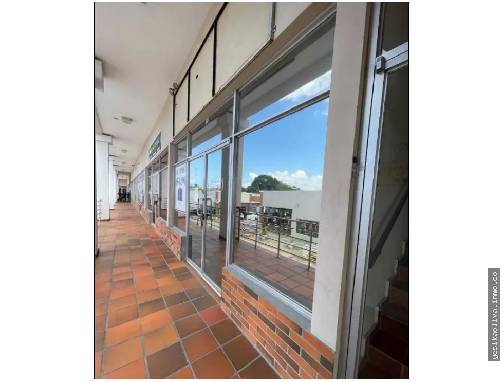 Venta de Local Comercial Brisas del Golf