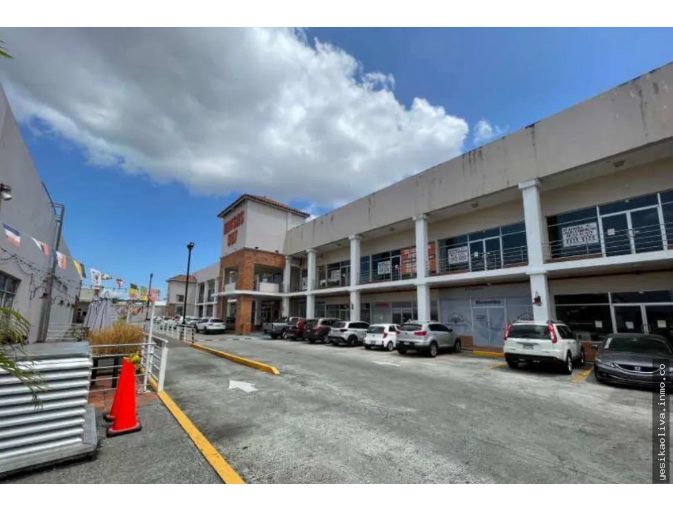 Venta de Local Comercial Brisas del Golf