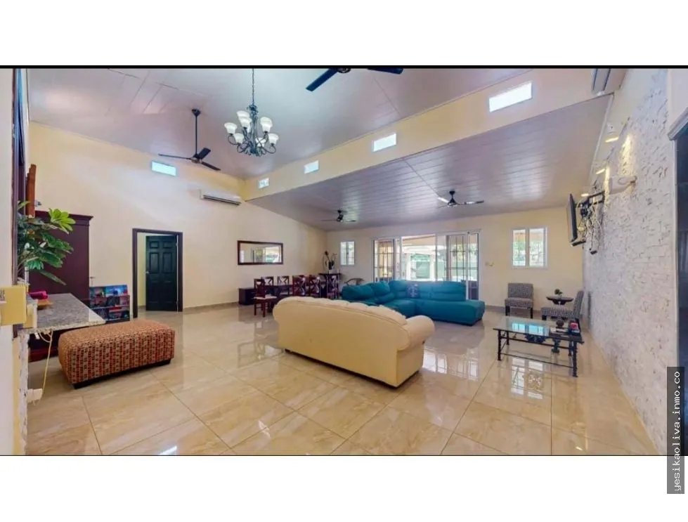 Venta de Residencia San Carlos