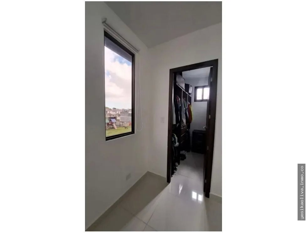 Residential Costa Verde for Sale