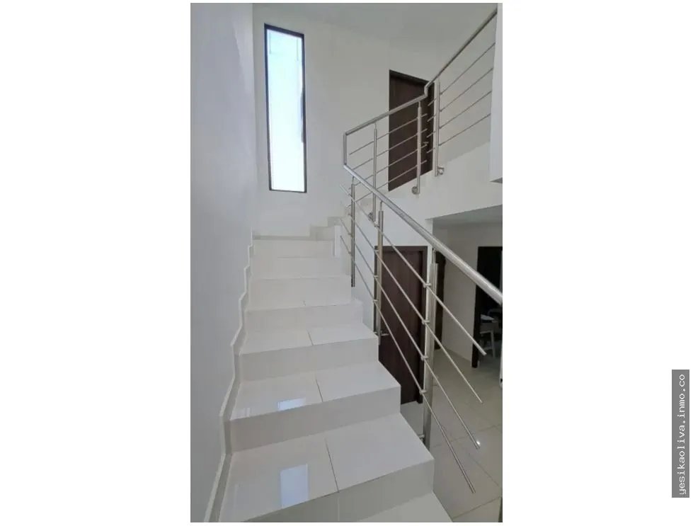 Residential Costa Verde for Sale
