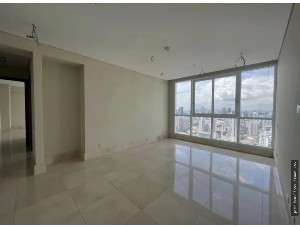 Sale of Apartment in Coco del Mar